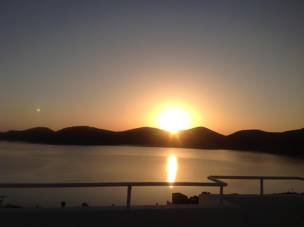 Elounda Relax Apartment Extérieur photo